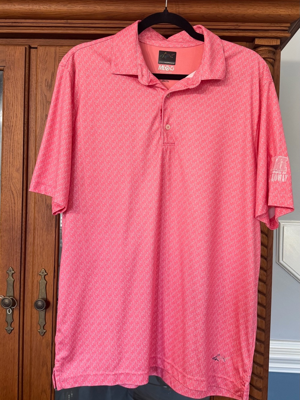 Brand New - Greg Norman Collection ML75, size large, Performance Polo in Salmon